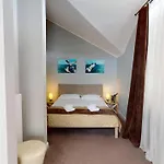 Sentoza Villa